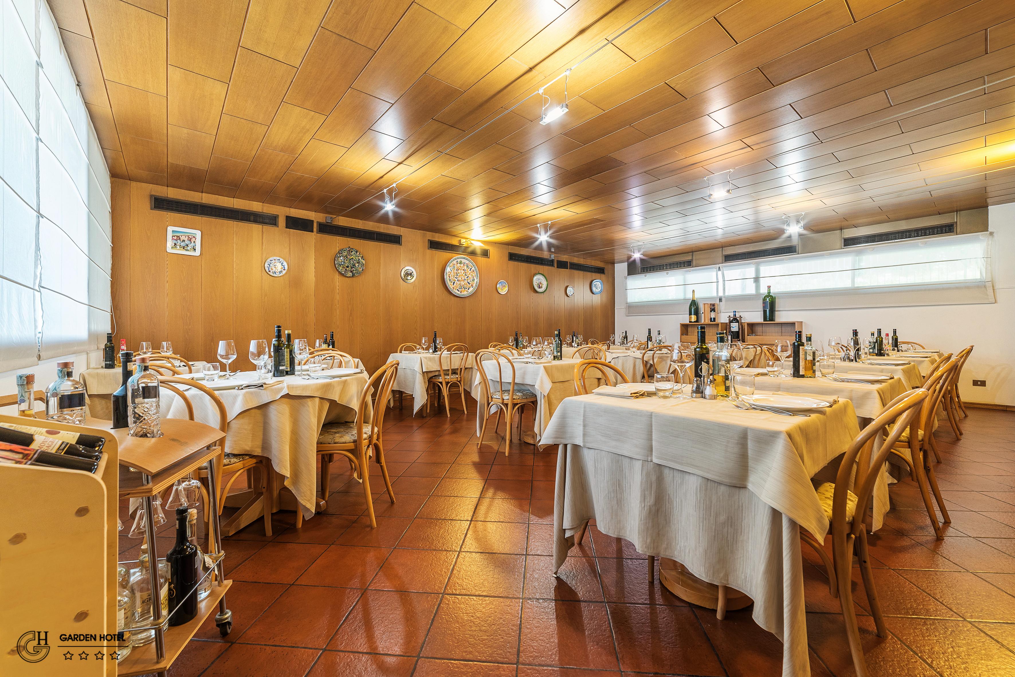Hotel Garden Terni Exterior photo