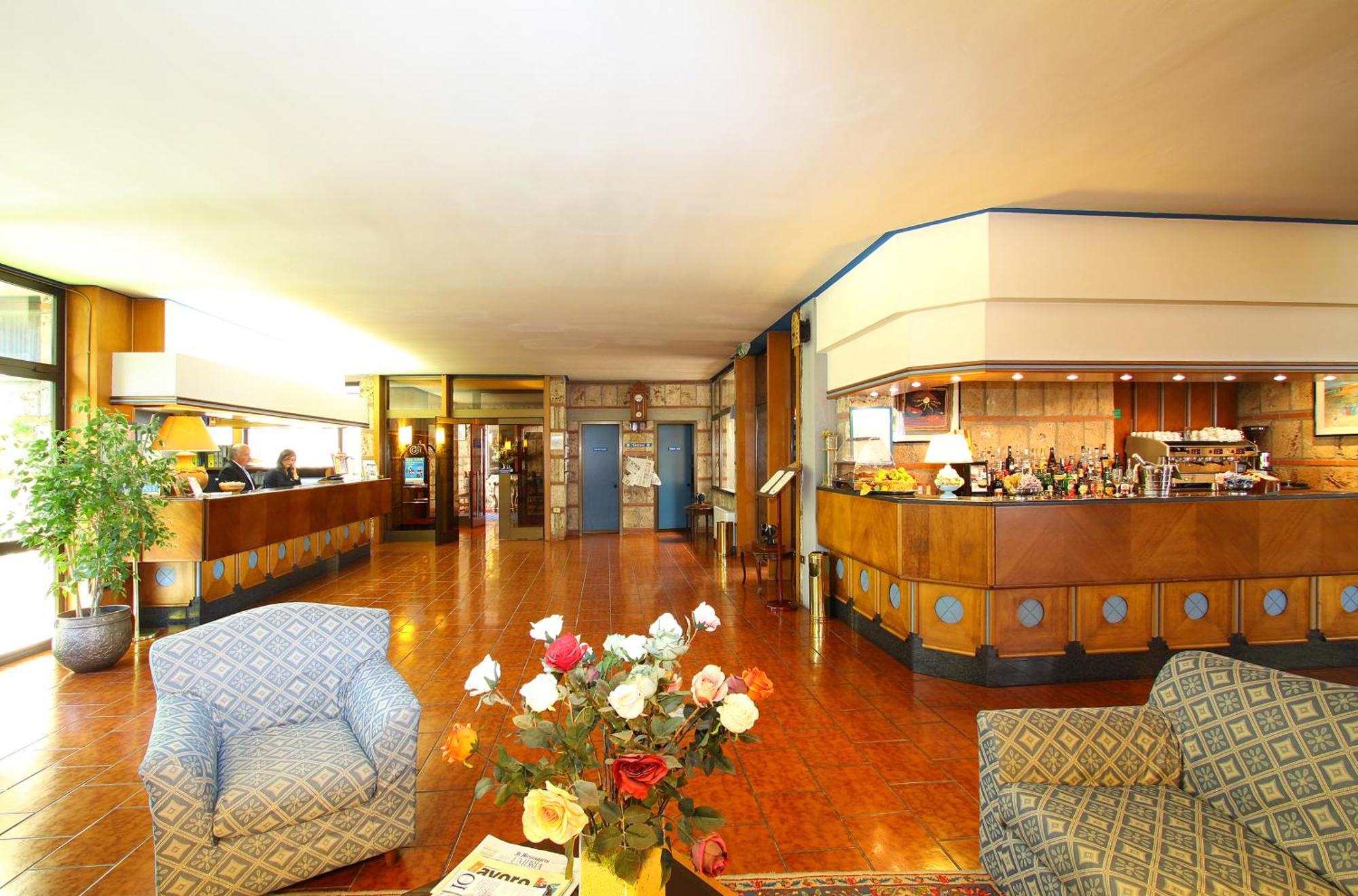 Hotel Garden Terni Exterior photo