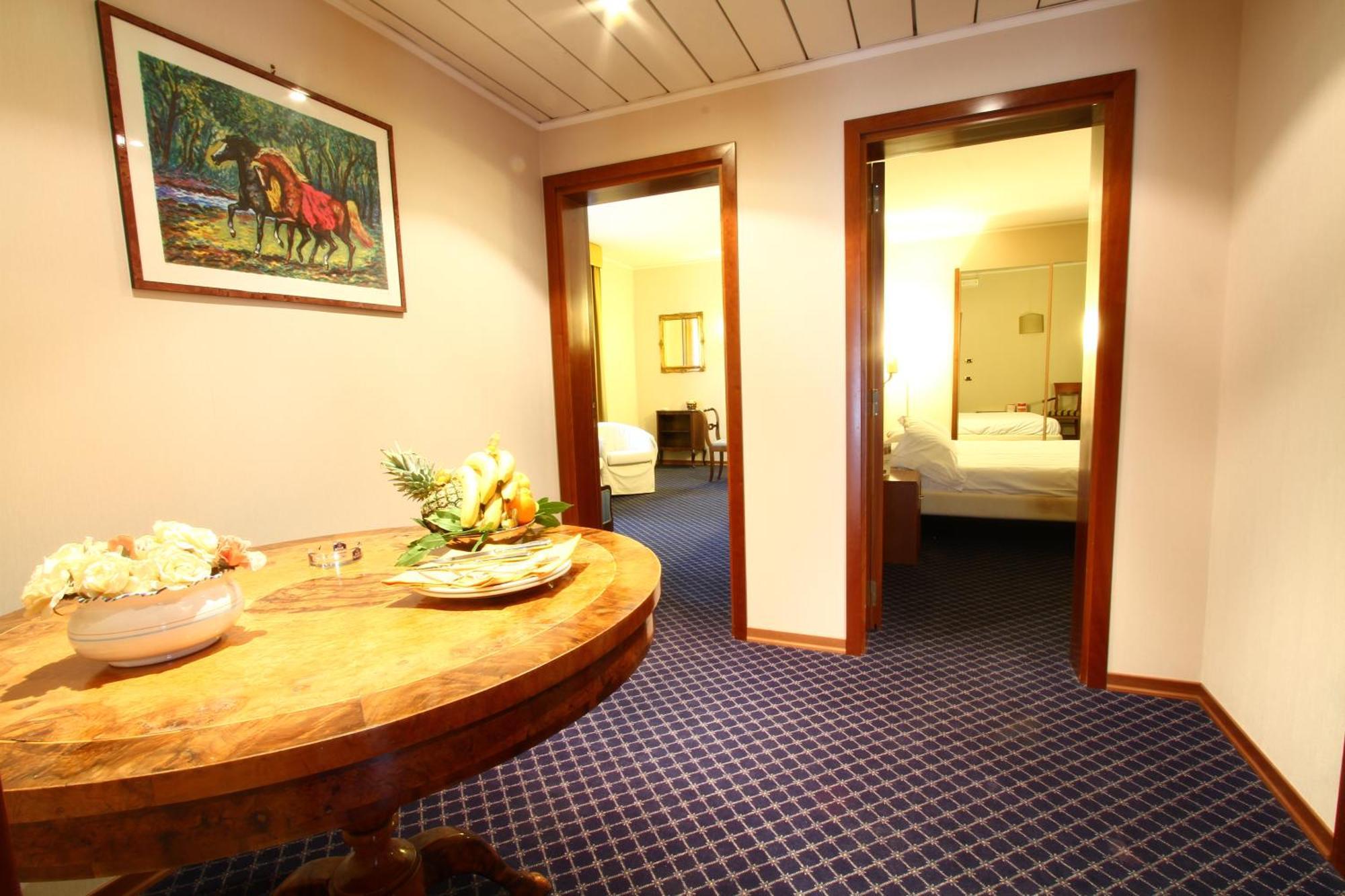 Hotel Garden Terni Exterior photo